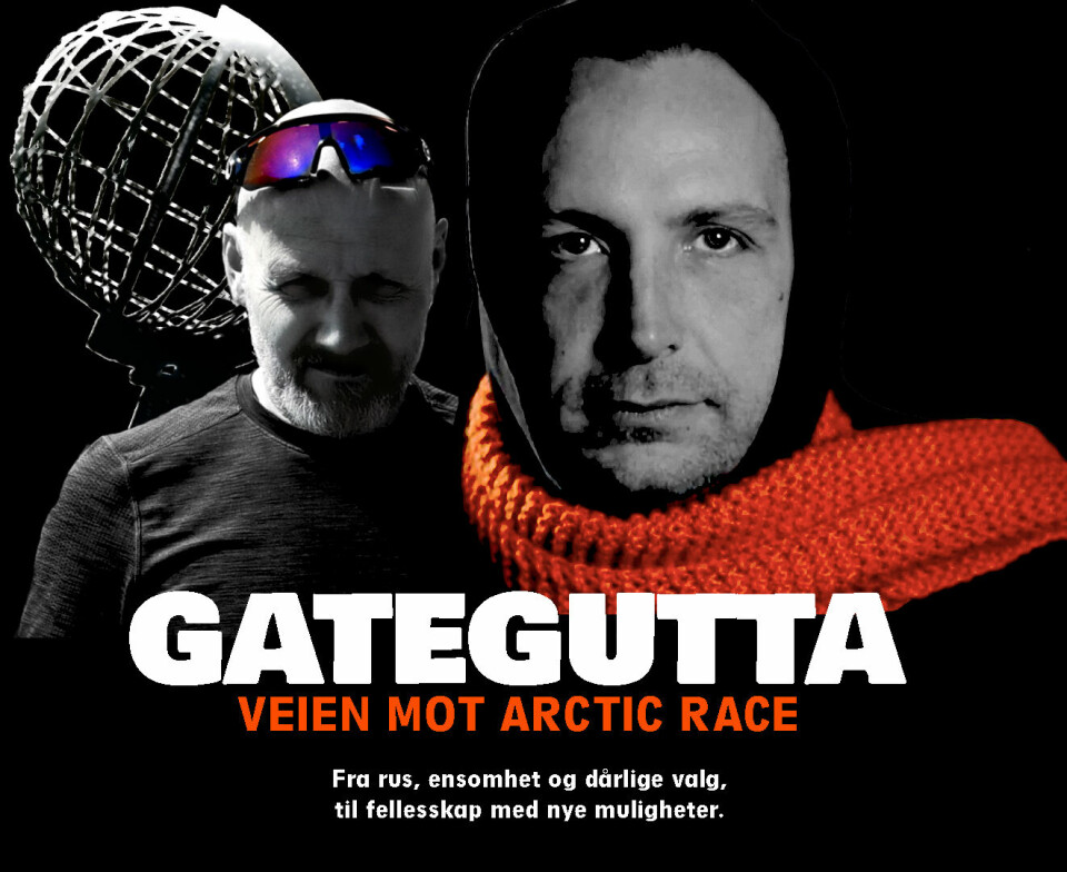 Globusen på Nordkapplatået, Håkon Pedersen og Tony Jensen pryder plakaten for dokumentarfilm-debuten til Trond Henriksen. Filmplakaten for dokumentaren «Gataegutta – Veien mot Arctic Race» av Trond Henriksen.
