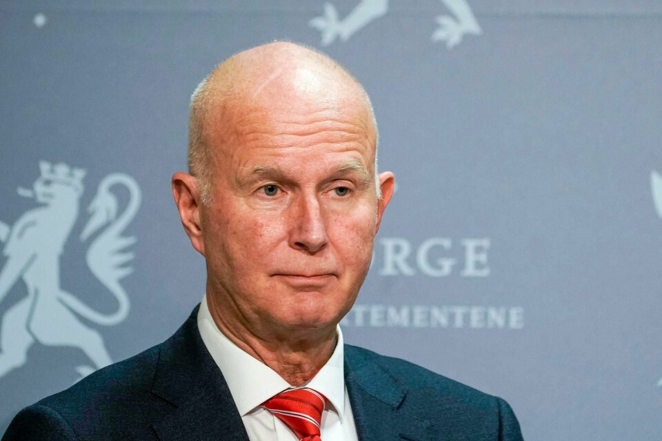 Helsedirektør Bjørn Guldvog og direktør i Folkehelseinstituttet Camilla Stoltenberg er også til stede. OSLO, Skottland 20211104. Helse- og omsorgsminister Ingvild Kjerkol har invitert kommunene til dialog i ettermiddag vedrørende koronasituasjonen. Helsedirektør Bjørn Guldvog og direktør i Folkehelseinstituttet Camilla Stoltenberg er også til stede.Foto: Terje Pedersen / NTB