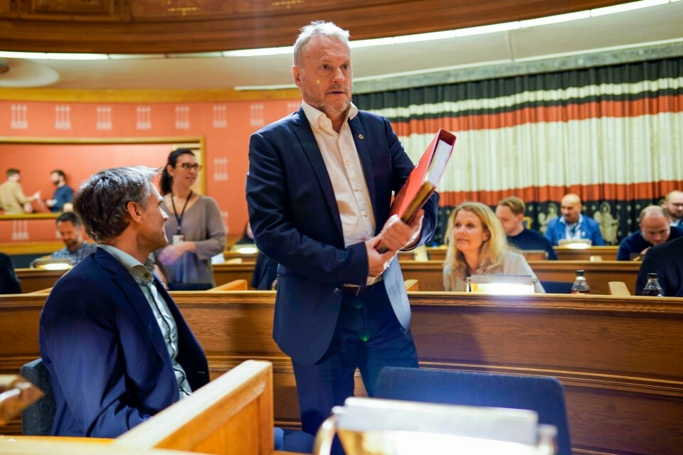 Byrådsleder Raymond Johansen. Oslo 20211124. Byrådsleder Raymond Johansen orienterer om håndtering av koronaviruset under bystyremøte i Oslo kommune.Foto: Heiko Junge / NTB