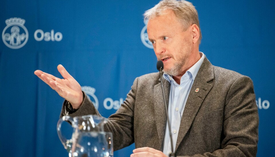 Oslos byrådsleder Raymond Johansen under pressekonferensen tirsdag: «Mange er møkka lei av alt som har med korona å gjøre». Oslos byrådsleder Raymond Johansen under pressekonferensen tirsdag: «Mange er møkka lei av alt som har med korona å gjøre».