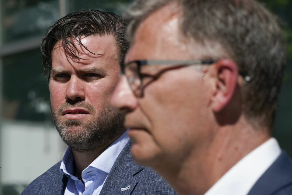 Kommuneoverlege Miert Skjoldborg Lindboe og helsebyråd Robert Steen. Kommuneoverlege Miert Skjoldborg Lindboe og helsebyråd Robert Steen.