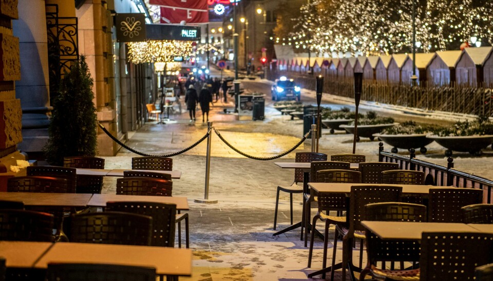 Nye og strenge koronaregler har igjen ført til omsetningsnedgang for utelivet i Oslo, sier utelivsgrunder. Nye og strenge koronaregler har igjen ført til omsetningsnedgang for utelivet i Oslo, sier utelivsgrunder.