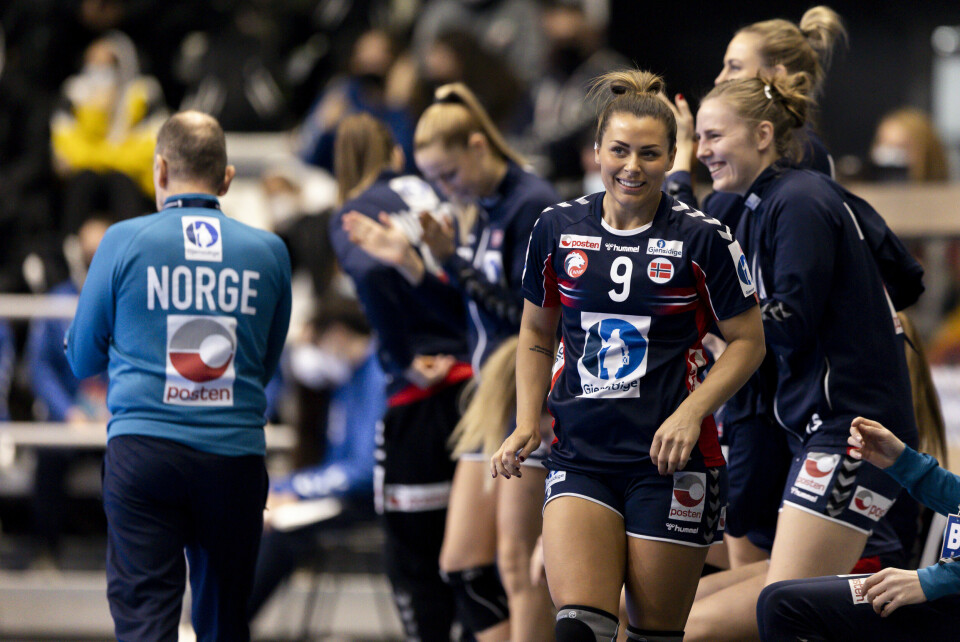 Nora Mørk (foran) er en av ni norske VM-spillere over 30 år. Nora Mørk (foran) er en av ni norske VM-spillere over 30 år. Foto: Beate Oma Dahle / NTB