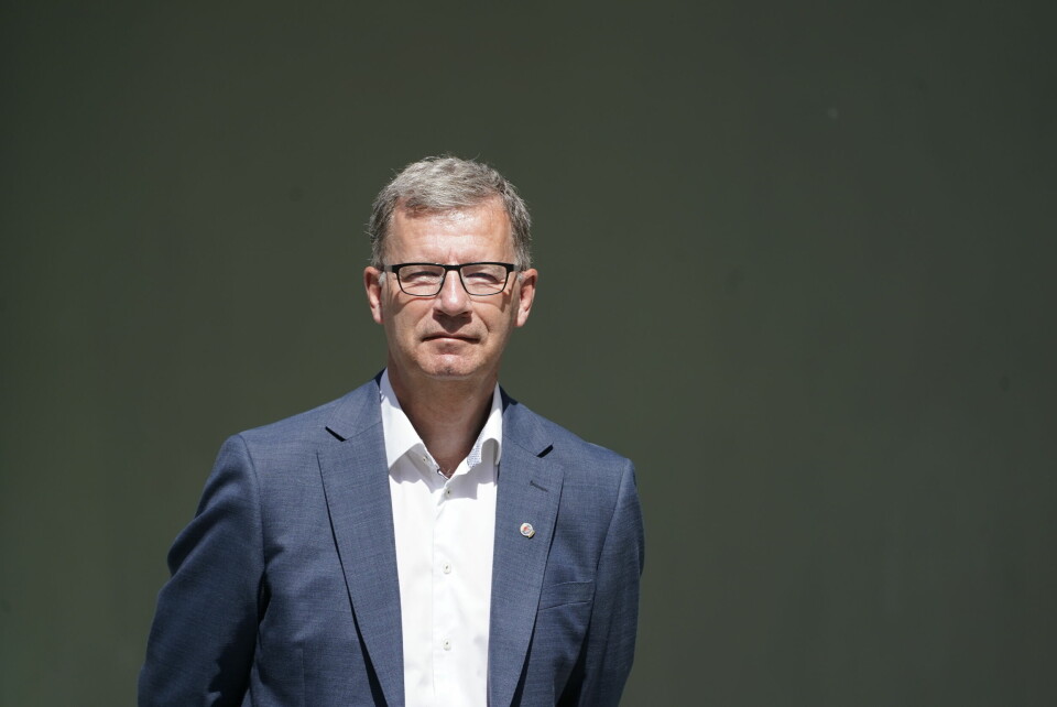 Helsebyråd Robert Steen (Ap) sier han har forståelse for at situasjonen oppleves uoversiktlig, og minner om at byrådet i Oslo følger situasjonen tett. Bildet viser Oslos helsebyråd Robert Steen.
