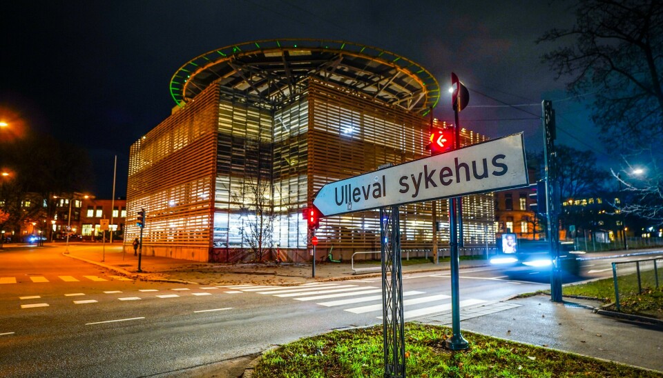 Oslo universitetssykehus (OUS). Styret for Oslo universitetssykehus (OUS) vedtok tidligere denne måneden de endelige planene for det nye Rikshospitalet, et nytt Aker sykehus og nedlegging av Ullevål sykehus. Men bystyret i Oslo er fortsatt imot planene, og Folkeaksjonen Redd Ullevål sykehus vil gå til søksmål for å stoppe nedleggelsen.Foto: Lise Åserud / NTB