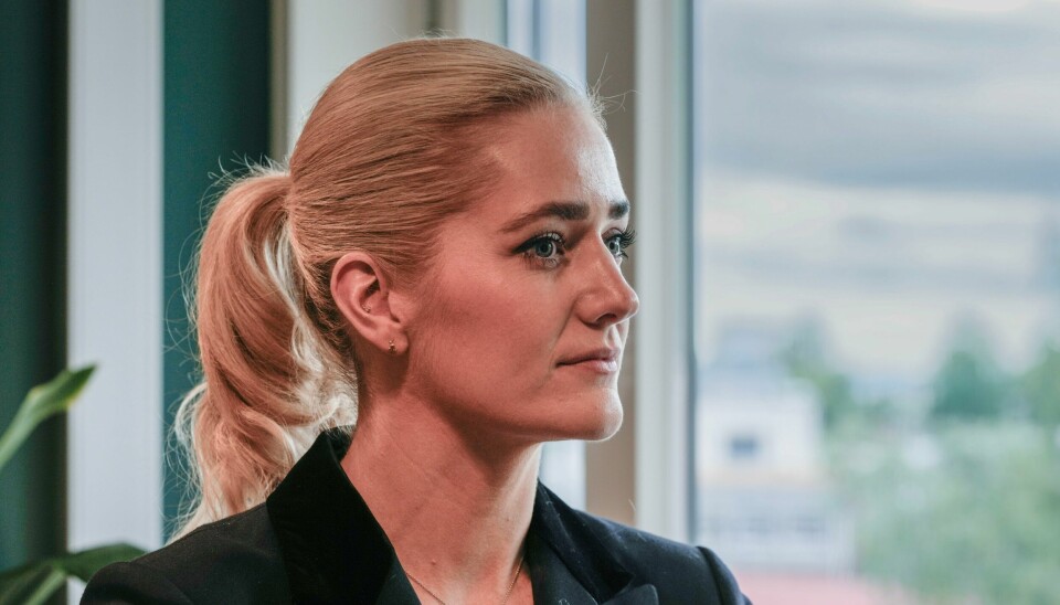Justis- og beredskapsminister Emilie Enger Mehl (Sp) får kritikk for å ikke offentliggjøre hele eller i det minste deler av en ny rapport om tilstanden i PST. Justis- og beredskapsminister Emilie Enger Mehl (Sp) ser til Finland for å begrense at Russland skaffer seg strategisk plasserte eiendommer i Norge.Foto: Terje Bendiksby / NTB
