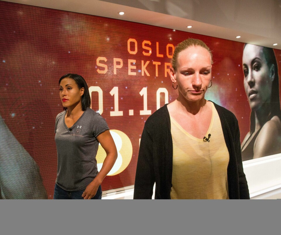 Cecilia Brækhus (t.v.) og Anne Sophie Mathis skal helst være fiender. Det kler boksingen best.