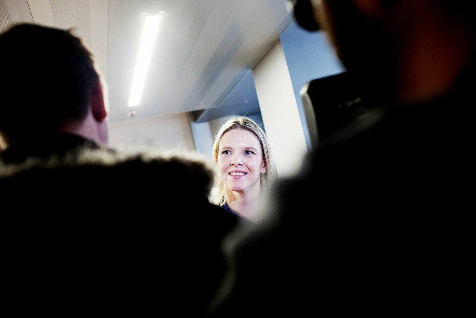Innvandringsminister Sylvi Listhaug har flere ganger vært gjest hos Jan Hanvold, som ifølge NRK har tjent millioner på å samle inn penger fra uføretrygdede og minstepensjonister. Innvandringsminister Sylvi Listhaug har flere ganger vært gjest hos Jan Hanvold, som ifølge NRK har tjent millioner på å samle inn penger fra uføretrygdede og minstepensjonister.