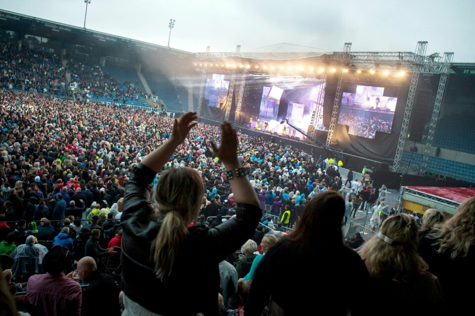 Morten Abel og Mods inntar Viking stadion for å spille en utsolgt konsert lørdag 17. juni 2017. Forrige gang bandet spilte på Viking stadion var i 2012, og denne gang stiller Viking selv som medarrangør for konserten. Foto: Erik Holsvik.