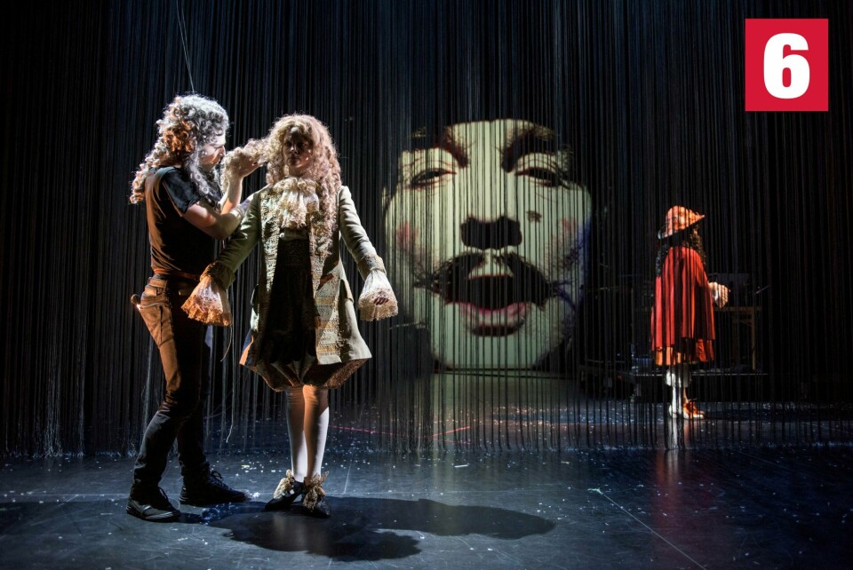 «Orlando» er en strålende forestilling som hadde premiere på Rogaland Teater lørdag. Foto: Stig Håvard Dirdal