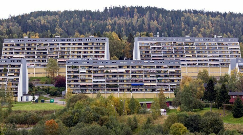 I Groruddalen i Oslo er det mange som dropper ut av videregående. Nå mister de verdifull hjelp til å holde seg i jobb og aktivitet. I Groruddalen i Oslo er det mange som dropper ut av videregående. Nå mister de verdifull hjelp til å holde seg i jobb og aktivitet.