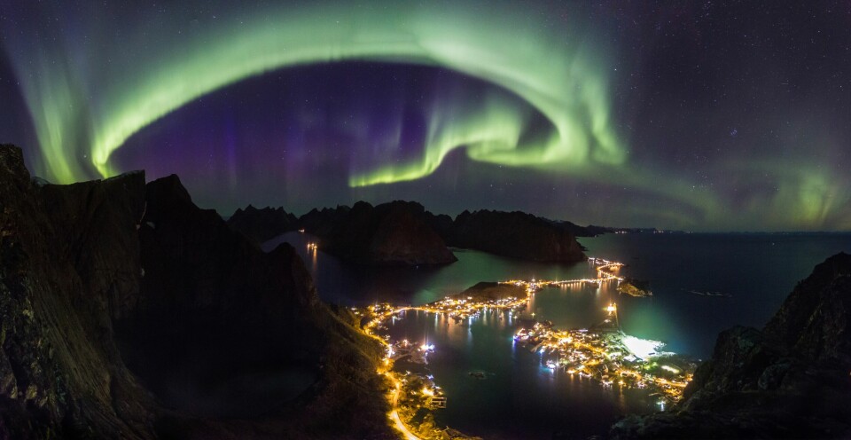 Nordlyset er blitt en turistmagnet i nord, der vintersesongen nå for lengst er blitt høysesong. Nordlyset er blitt en turistmagnet i nord, der vintersesongen nå for lengst er blitt høysesong.