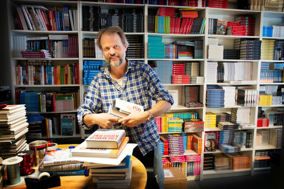 Sjefen for sakprosa-suksessen: Erling Kagges forlag er blitt ledende på norsk sakprosa. Sjefen for sakprosa-suksessen: Erling Kagges forlag er blitt ledende på norsk sakprosa.