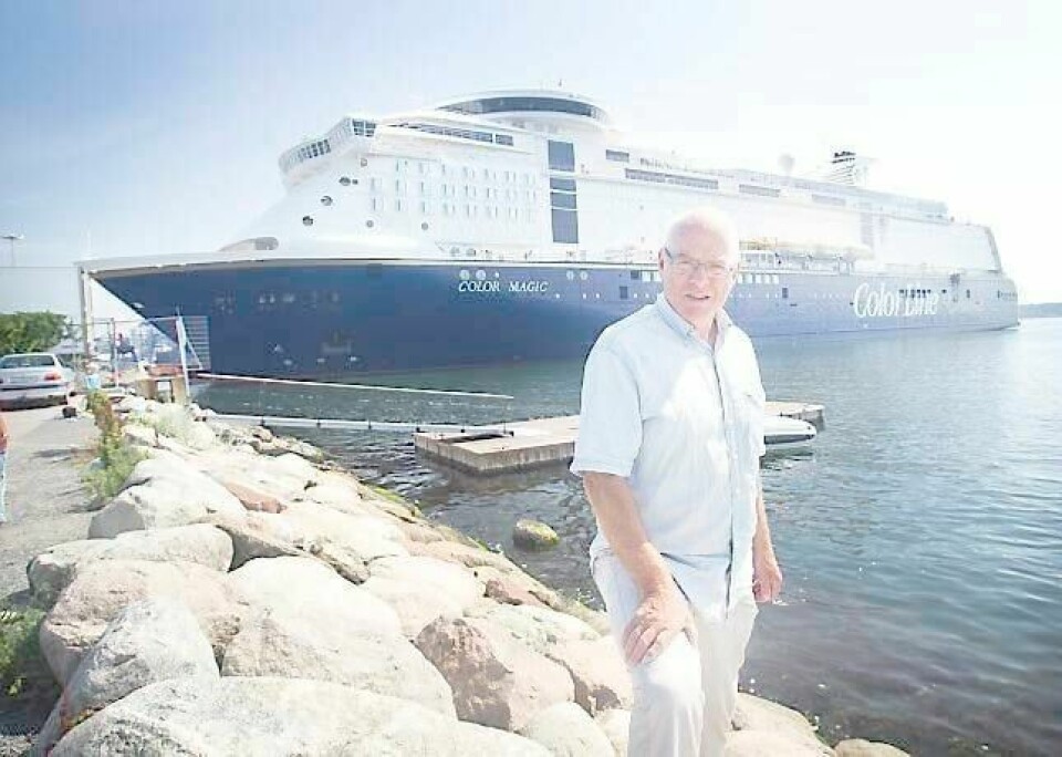 Styreleder i Skarpsno og Gimle vel, Audun Engh, vil at hele ferjeterminalen på Hjortnes flyttes til Filipstad.