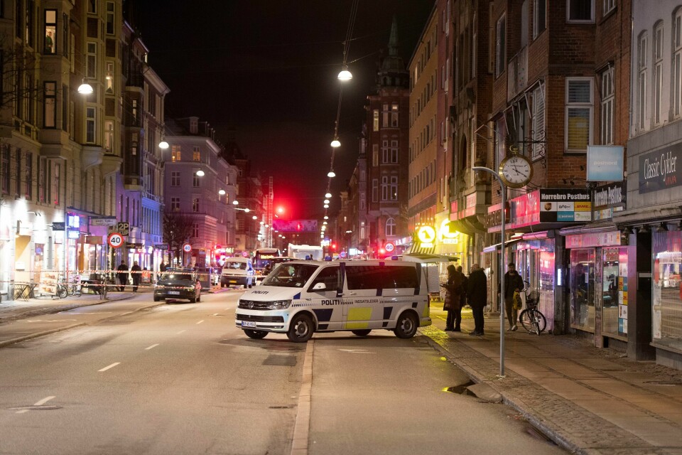 En 43 år gammel mann er skutt og drept på Nørrebø i København. En 42 år gammel kvinne er såret, men er utenfor livsfare. Arkivfoto: En 43 år gammel mann er skutt og drept på Nørrebø i København. En 42 år gammel kvinne er såret, men er utenfor livsfare. Arkivfoto: