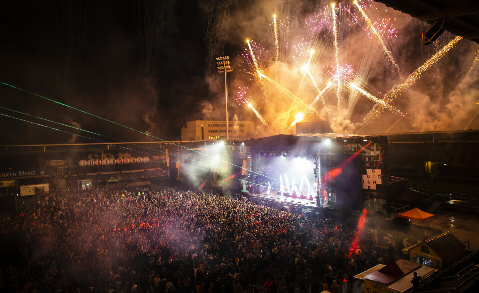 Alan Walker avslutter med fyrverkeri under Jugendfest 2018 på Color Line Stadion i Ålesund. Foto: Svein Ove Ekornesvåg / NTB