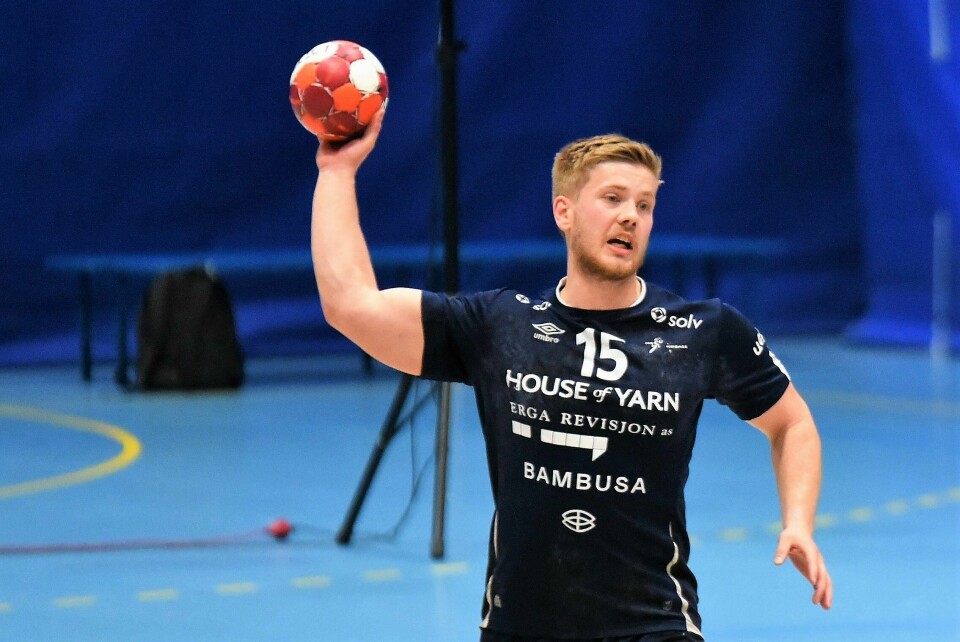 Jonas Gunnarsson Djurhuus og Viking spiller for plass i Rema 1000-ligaen. Jonas Gunnarsson Djurhuus