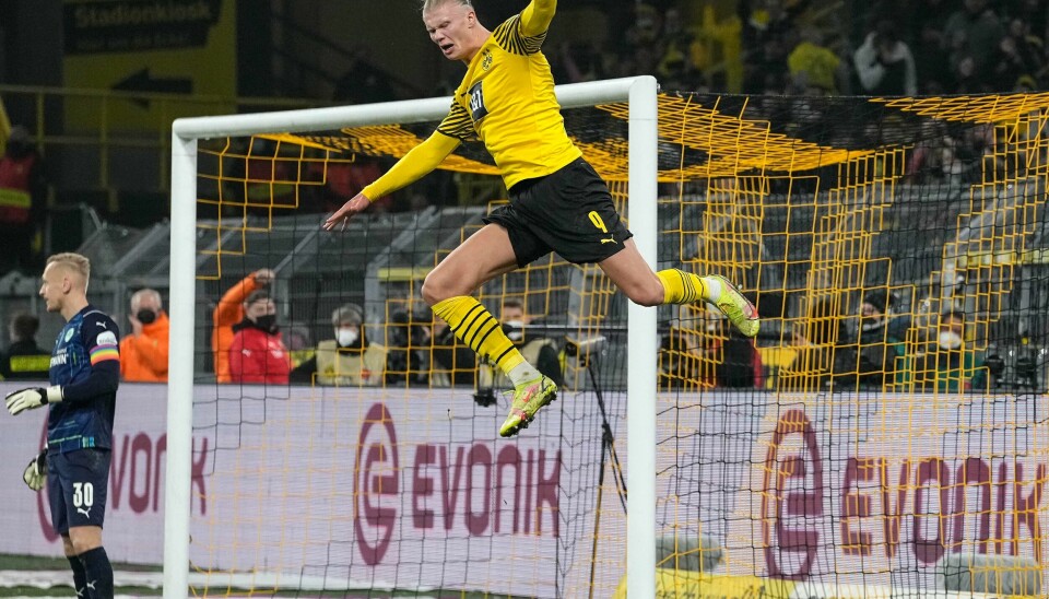 Erling Braut Haaland takker av i Borussia Dortmund lørdag. Erling Braut Haaland takker av i Borussia Dortmund lørdag. Foto: Martin Meissner, AP / NTB