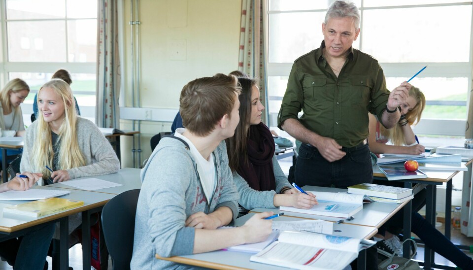 En ny doktorgradsavhandling ved UiS viser at elever i videregående skole som opplever et lite støttende læringsmiljø, er mer tilbøyelige til å slutte på skolen. (Illustrasjonsfoto) En ny doktorgradsavhandling ved UiS viser at elever i videregående skole som opplever et lite støttende læringsmiljø, er mer tilbøyelige til å slutte på skolen. (Illustrasjonsfoto)