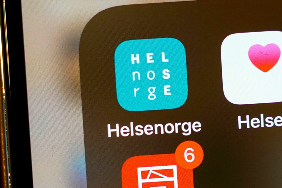 Har pendelen svingt for langt når pasienten får svaret fra eksempelvis en scanning før behandlende lege, spør lege Klara Døving. Har pendelen svingt for langt når pasienten får svaret fra eksempelvis en scanning før behandlende lege, spør lege Klara Døving.