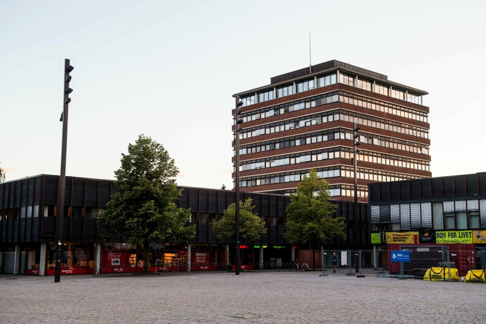 74.741 studieplasser ved Norges fagskoler, høgskoler og universiteter står klare til å fylles med nye studenter. 74.741 studieplasser ved Norges fagskoler fagskoler, høgskoler og universiteter står klare til å fylles med nye studenter.