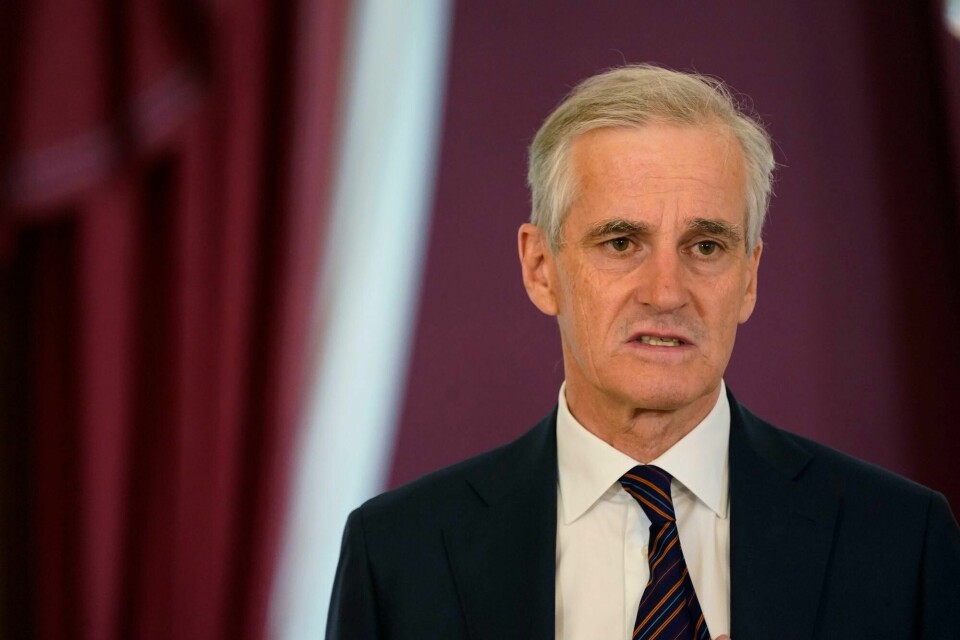For å markere at det 21. april er 50 år siden avkriminaliseringen av homofili i Norge, har statsminister Jonas Gahr Støre invitert veteraner fra homobevegelsen, FRI og flere andre representanter fra de skeive miljøene til et møte. Oslo 20220420. For å markere at det 21. april er 50 år siden avkriminaliseringen av homofili i Norge, har statsminister Jonas Gahr Støre invitert veteraner fra homobevegelsen, FRI og flere andre representanter fra de skeive miljøene til et møte.Foto: Torstein Bøe / NTB