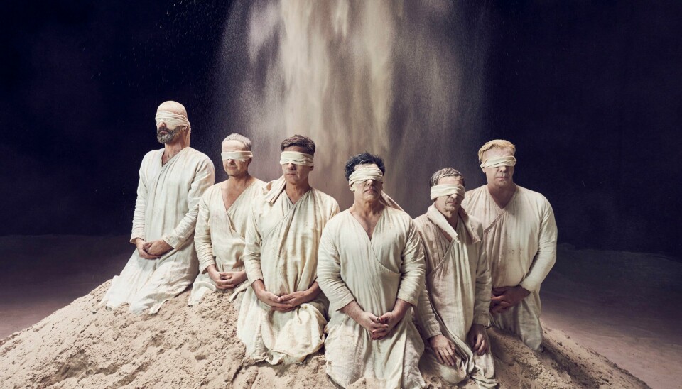 Rammstein er tilbake med albumet «Zeit», her på et bilde relatert til videoen fra låta. Rammstein«Zeit»
