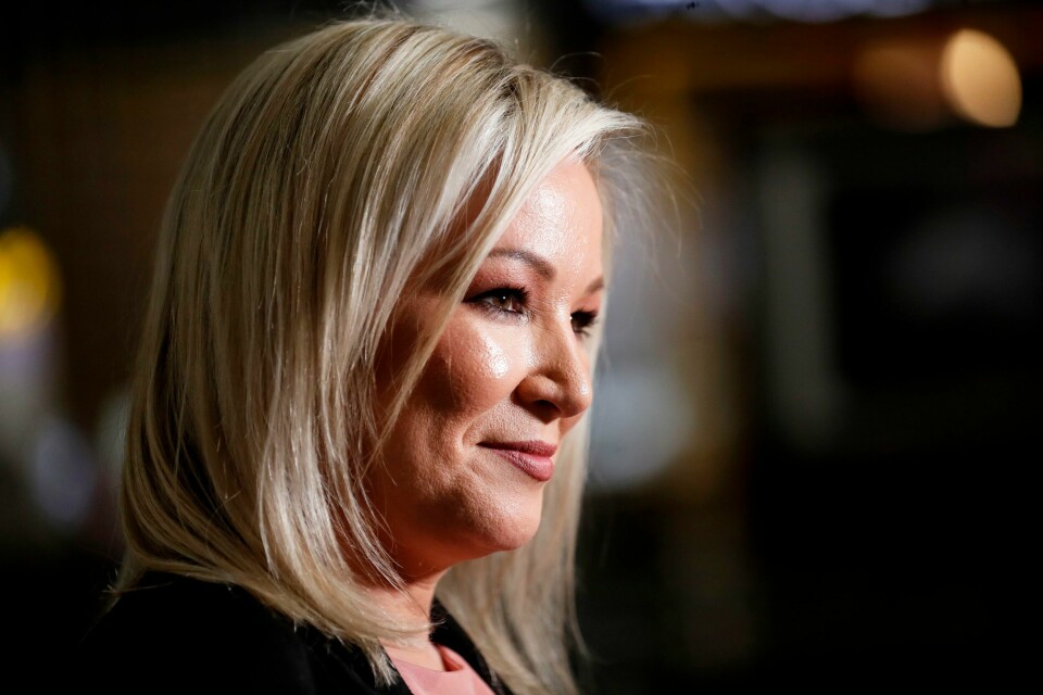 Sinn Feins nordirske leder Michelle O'Neill ligger an til å bli ny førsteminister etter at partiet vant valget i Nord-Irland. Sinn Feins nordirske leder Michelle O'Neill ligger an til å bli ny førsteminister etter at partiet vant valget i Nord-Irland. Foto: Peter Morrison / AP / NTB