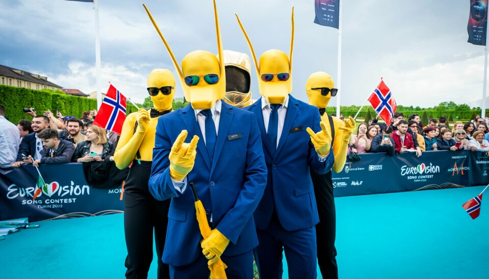 De norske Eurovision-artistene Subwoolfer stilte i Ukrainas farger under åpningsseremonien i Torino søndag. De norske Eurovision-artistene Subwoolfer stilte i Ukrainas farger under åpningsseremonien i Torino søndag.Foto: Heiko Junge / NTB