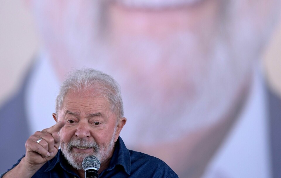 Tidligere president i Brasil, Luiz Inacio Lula da Silva, er igjen presidentkandidat før valget i oktober. Her under et arrangement 10. mai, den offisielle valgkampen starter i august. Tidligere president i Brasil, Luiz Inacio Lula da Silva, er igjen presidentkandidat før valget i oktober. Her under et arrangement 10. mai, den offisielle valgkampen starter i august.