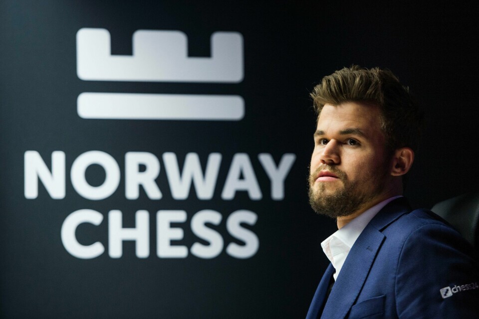 Magnus Carlsen under den 9. runde i Norway Chess 2019 som da ble arrangert i Stavanger konserthus. Magnus Carlsen under den 9. runde i Norway Chess 2019 som da ble arrangert i Stavanger konserthus.