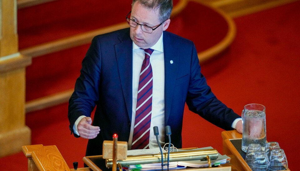 Forsvarsminister Bjørn Arild Gram (Sp) i den muntlige spørretimen på Stortinget. Forsvarsminister Bjørn Arild Gram (Sp) i den muntlige spørretimen på Stortinget. Foto: Javad Parsa / NTB