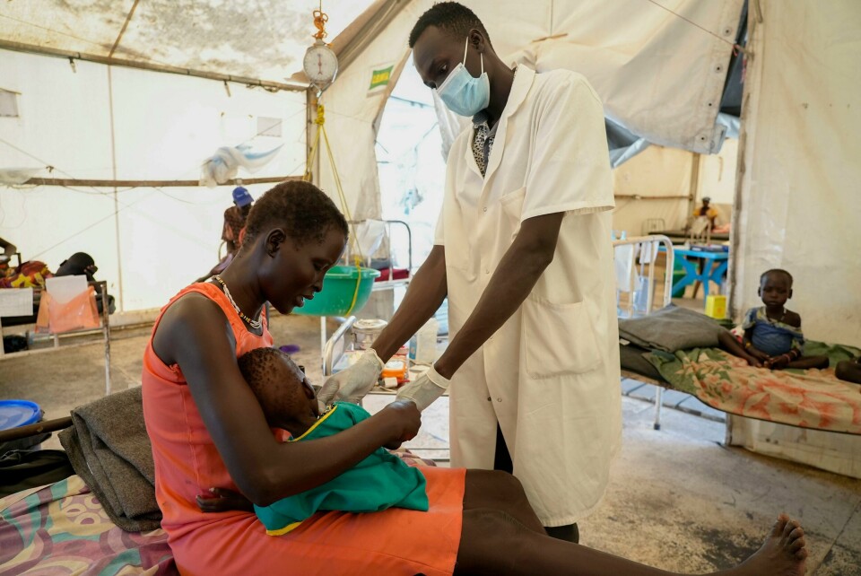 Tørken på Afrikas Horn er den verste på 40 år. Sør-Sudan er et av de hardest rammede landene, her fra et sykehus som behandler underernærte barn, drevet av Leger uten grenser i delstaten Jonglei 28. desember i fjor. Tørken på Afrikas Horn er den verste på 40 år. Sør-Sudan er et av de hardest rammede landene, her fra et sykehus drevet av Leger uten grenser i Jonglei i Sør-Sudan 28. desember i fjor.