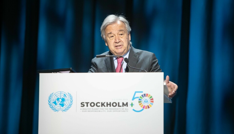 FNs generalsekretær António Guterres ba nok en gang om avvikling av alle oljesubsidier, da han manet til innsats for å redde kloden vår. FNs generalsekretær António Guterres ba nok en gang om avvikling av alle oljesubsidier, da han manet til innsats for å redde kloden vår.