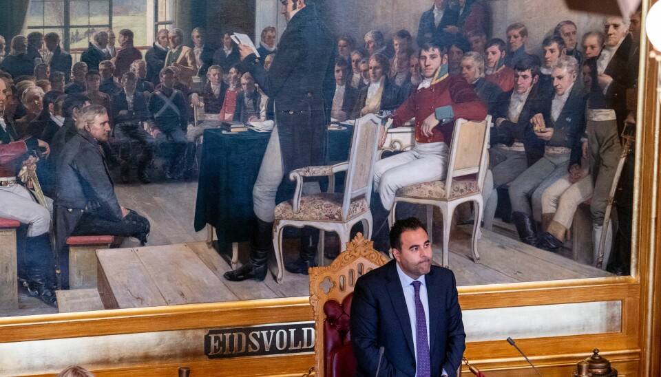 Stortingspresident Masud Gharahkhani (Ap) har lovet å gjenreise tilliten til Stortinget. Stortingspresident Masud Gharahkhani (Ap) tar tillitskrisen på største alvor, sier han. Han og resten av Stortinget har en stor jobb foran seg, som krever at de forstår alvoret, skriver vår kommentator.