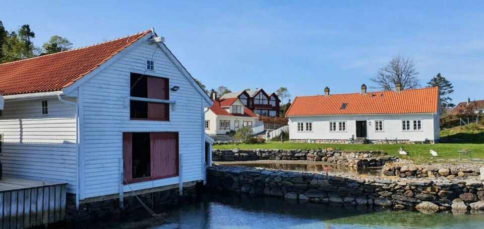 Dette sjøhuset ligger på Ormøy i Hundvåg kommunedel, og Torstein er 7. generasjon i Ormøyveien 14, der sjøhuset fortsatt er i bruk som lager for fiskeutstyr, garn og eldre gjenstander. Dette sjøhuset ligger på Ormøy i Hundvåg kommunedel, og Torstein er 7. generasjon i Ormøyveien 14, der sjøhuset fortsatt er i bruk som lager for fiskeutstyr, garn og eldre gjenstander.