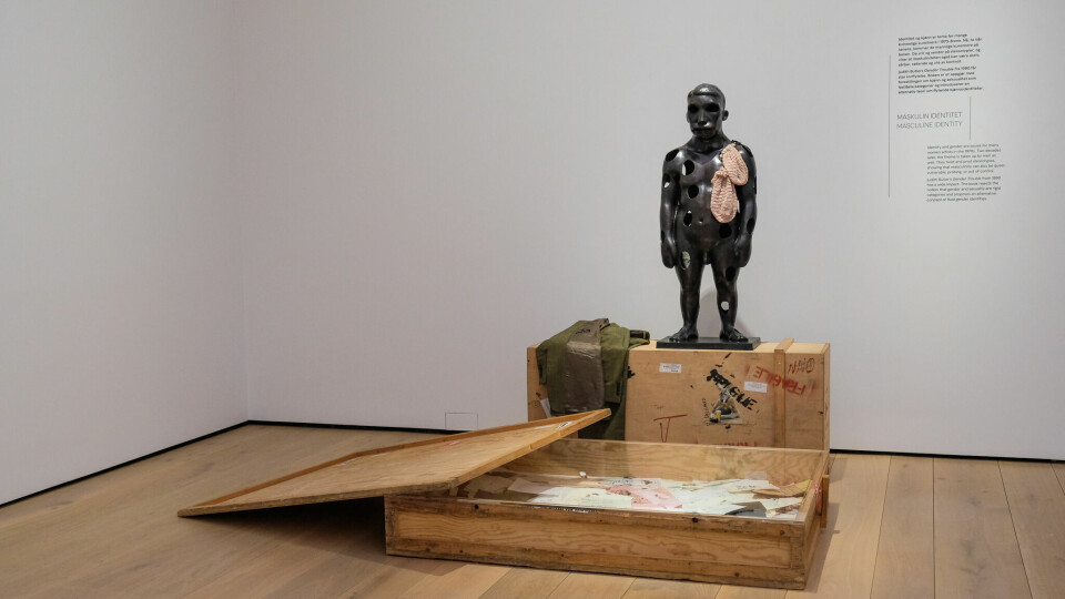 «The Lightbulb Man» av Bjarne Melgaard på Nasjonalmuseet. Nasjonalmuseet