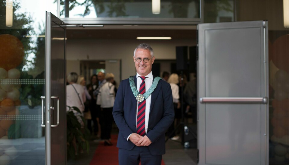 Rektor Bård Mæland ved VID vitenskapelige høgskole er fornøyd med forslaget om å endre universitetskravene. Bildet er fra den offisielle åpningen av nytt campus på Kampen i Stavanger i fjor. Rektor Bård Mæland