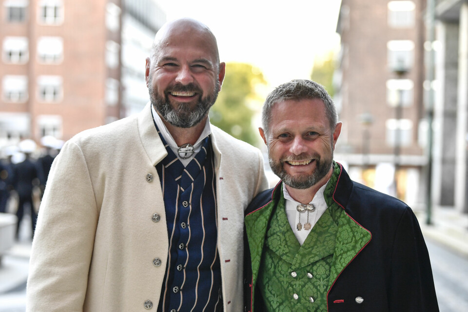 Bent Høie og ektemannen Dag Terje Klarp Solvang. Her i forbindelse med ankomsten til Stortingets avslutningsmiddag for stortingsrepresentanter og regjeringsmedlemmer høsten 2021. Bent Høie og ektemannen Dag Terje Klarp Solvang. Her i forbindelse med ankomsten til Stortingets avslutningsmiddag for stortingsrepresentanter og regjeringsmedlemmer høsten 2021.