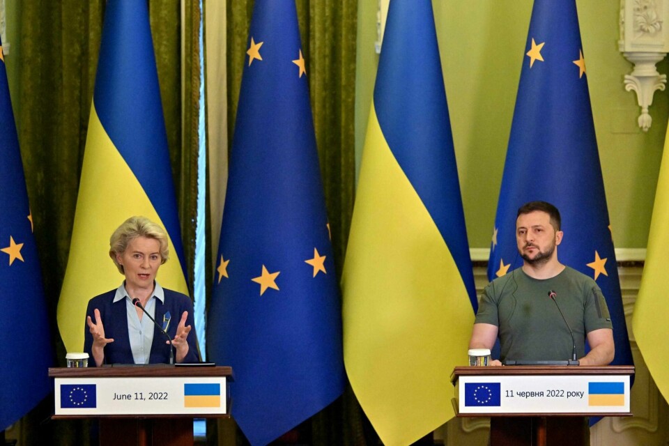 Ukrainas president Volodymyr Zelensky og EU-kommisjonens president Ursula von der Leyen under et møte i Kyiv 11. juni. Ukrainas president Volodymyr Zelensky og EU-kommisjonens president Ursula von der Leyen under et møte i Kyiv 11. juni.