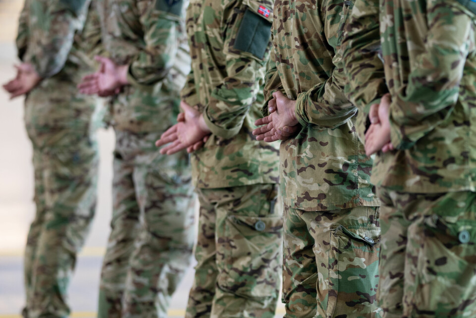 Forsvaret er avhengig av samhold i for å virke best mulig i både fred, krise og krig, mener forsvarssjefen. Her fra en mottakelse for de siste norske Afghanistan-soldatene, da de ankom Norge sommeren 2021. Forsvaret er avhengig av samhold i for å virke best mulig i både fred, krise og krig, mener forsvarssjefen. Her fra en mottakelse for de siste norske Afghanistan-soldatene, da de ankom Norge sommeren 2021.