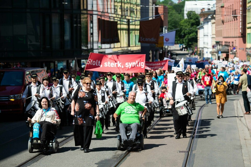 Stolthetsparaden er en ide fra Independent Living-bevegelsen i USA, inspirert av homobevegelsen og black pride, skriver innleggsforfatter.