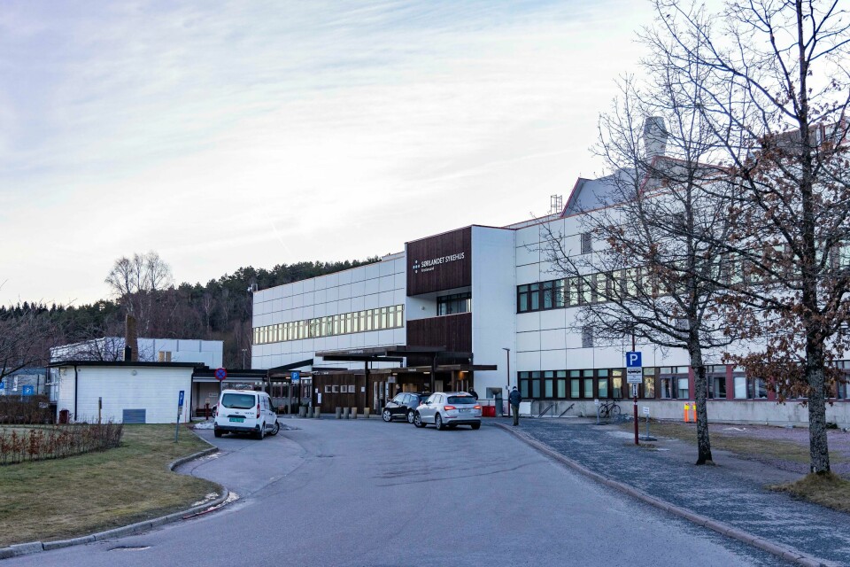 Byggingen av nytt akuttbygg ved Sørlandet sykehus i Kristiansand er blant prosjektene som er utsatt i ny langtidsplan for Helse sør-øst. Byggingen av nytt akuttbygg ved Sørlandet sykehus i Kristiansand er blant prosjektene som er utsatt i ny langtidsplan for Helse sør-øst. Foto: Tor Erik Schrøder / NTB