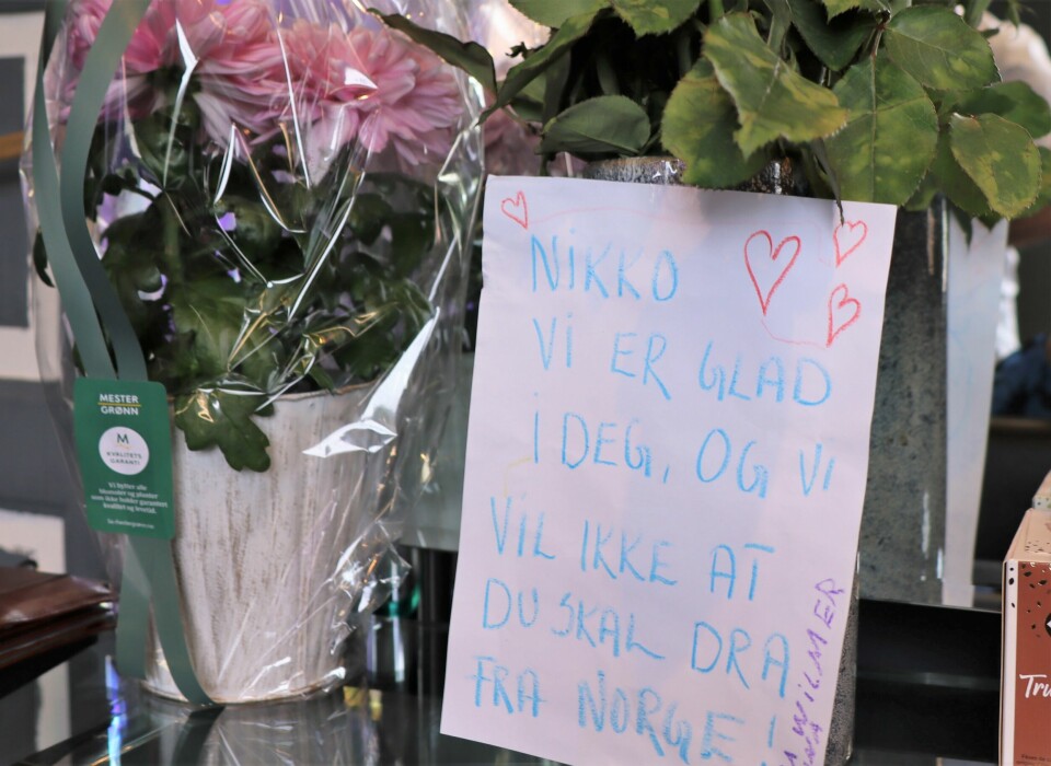 En av Dirbas sine kunder ønsker ikke at han skal forlate landet. Lokalsamfunnet har vist enorm støtte til ham. Farid Yusuf Dirbas (45) må forlate landet etter 14 år.
