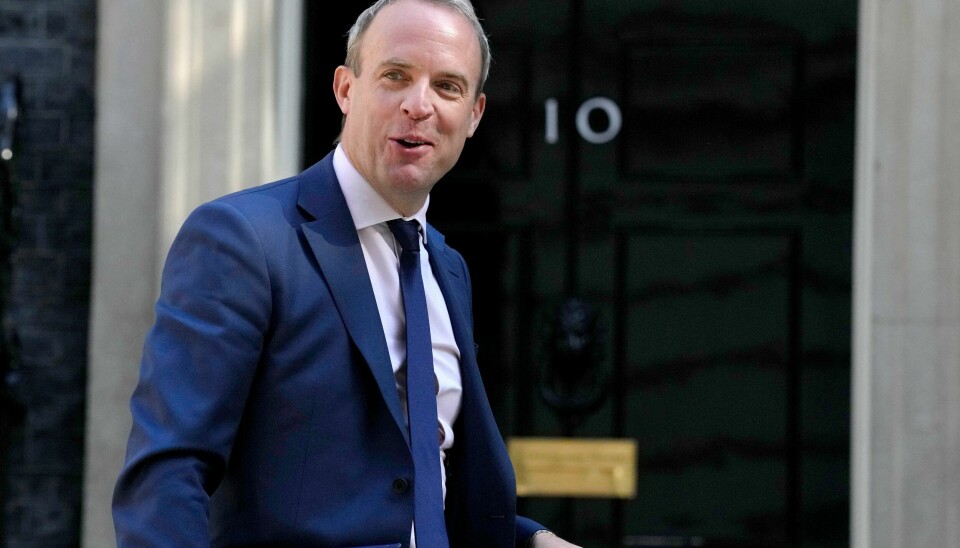 Storbritannias visestatsminister Dominic Raab mener en lovendring som åpner for å overstyre kjennelser i Den europeiske menneskerettsdomstolen (EMD), er nødvendig for «å gjeninnføre en sunn dose folkevett» i det britiske rettsvesenet. Foto: AP / NTB Storbritannias visestatsminister Dominic Raab mener en lovendring som åpner for å overstyre kjennelser i Den europeiske menneskerettsdomstolen (EMD), er nødvendig for «å gjeninnføre en sunn dose folkevett» i det britiske rettsvesenet. Foto: AP / NTB