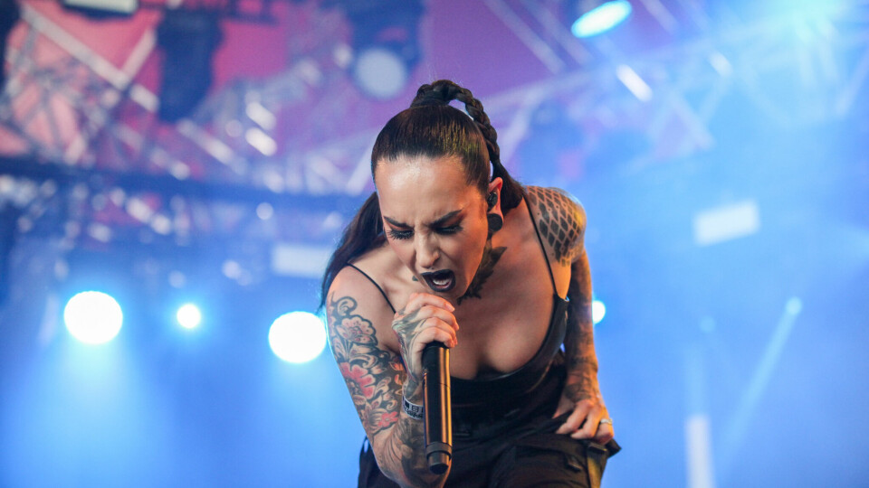 Tatiana Shmailyuk i front for bandet Jinjer fra Ukraina ble ett av høydepunktene på fredagen under årets Tons of Rock på Ekebergsletta i Oslo. Tons of Rock, Jinjer