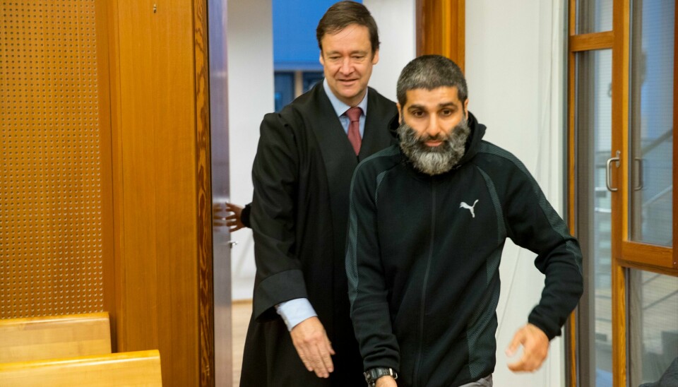 Arfan Bhatti i 2018. John Christian Elden sier at Arfan Bhatti (t.h.) og terrorsiktede Zaniar Matapour har vært naboer. Foto: Vidar Ruud / NTB