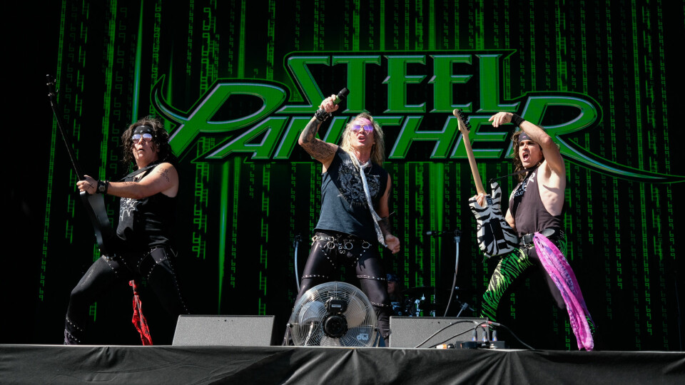 Steel Panther i all sin velde på Tons of Rock. Tons of Rock