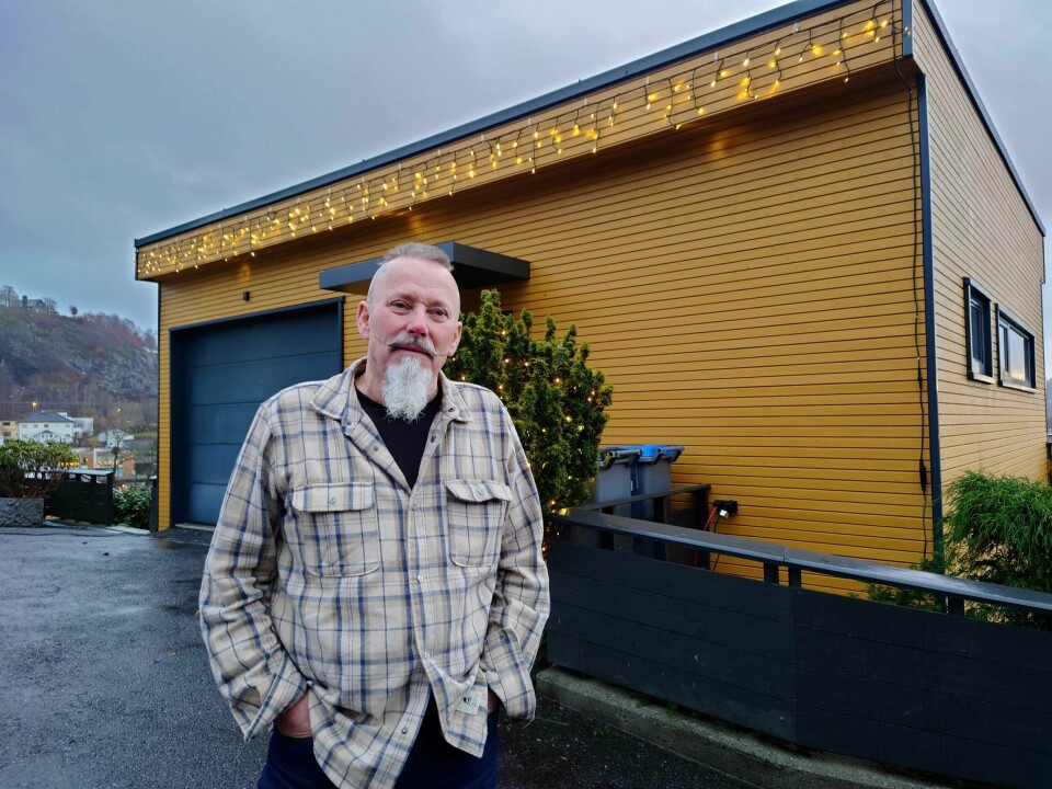 Huset på Nattland er nå rehabilitert og tett. Det har kostet Ingolf Fra Holmslet og kona over en million kroner. Lerkerinden 34, Ingolf Fra Holmslet