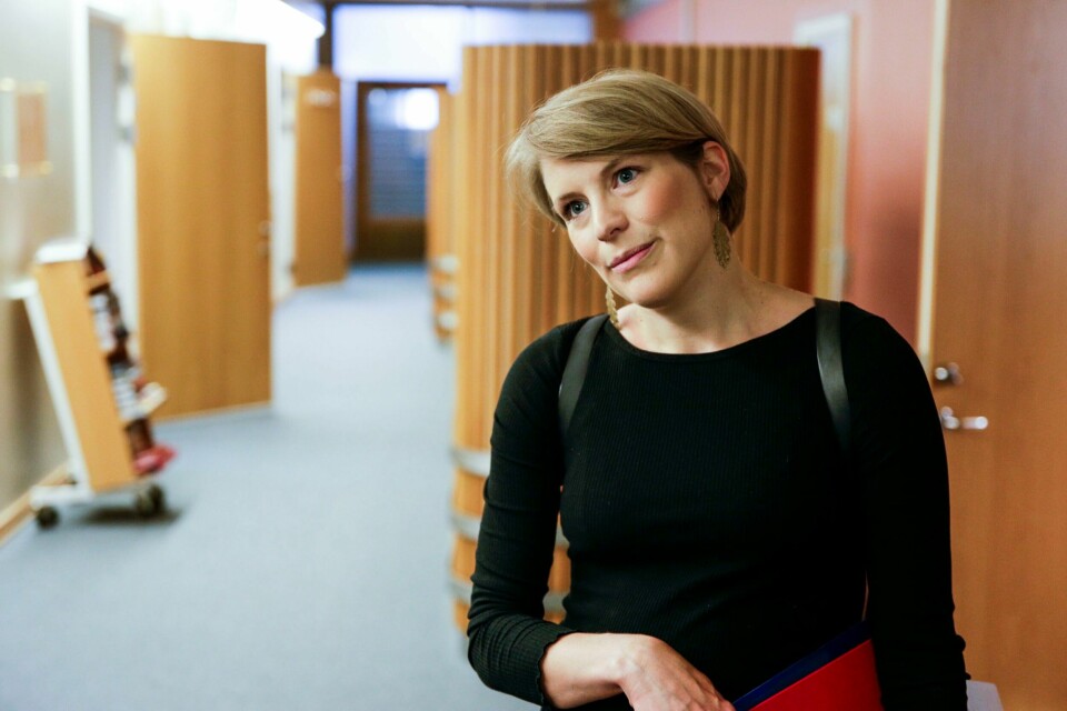 Kari Elisabeth Kaski varsler at hun ikke vil bli SV-leder i denne omgang. SVs Kari Elisabeth Kaski forhandler videre.Foto: Alf Simensen / NTB